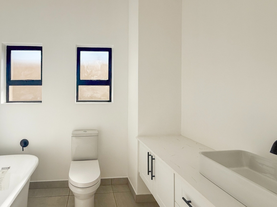 3 Bedroom Property for Sale in Leloko Lifestyle Estate North West